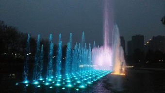 銅梁建成首個音樂噴泉，點亮城市夜間新景觀